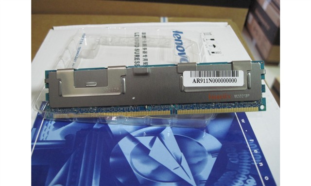 联想4G UECC DDR3内存 现代服务器配件优选实录